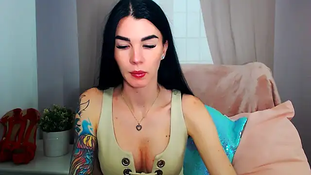 SofiiaBeauty online show from 12-14-25, 08:02