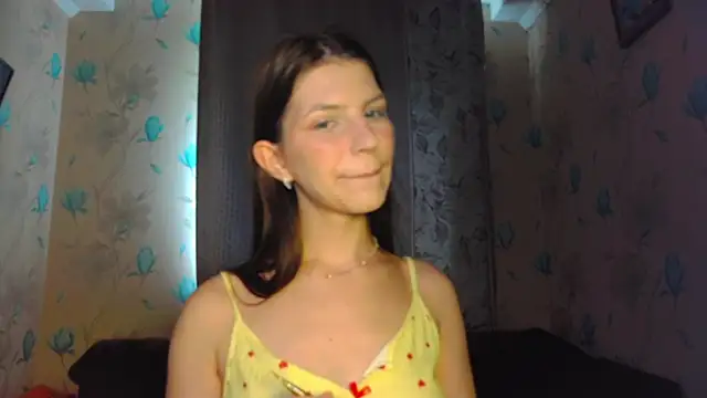 Snapshot of _SkyLine_x chatting on 10-07-25, 12:13 SkyLine x online show from 10-07-25, 12:13