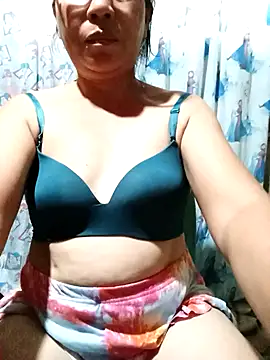 Snapshot of hot_abe chatting on 10-15-25, 01:06 hot abe online show from 10-15-25, 01:06