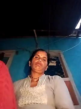 Mohni cute online show from 10-27-25, 12:47