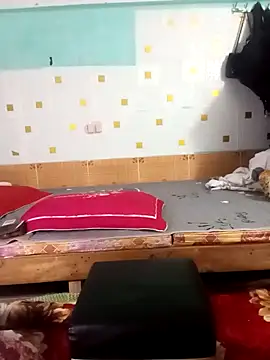 Snapshot of ZingCii chatting on 10-15-25, 04:29 ZingCii online show from 10-15-25, 04:29