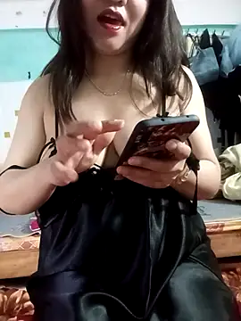 Snapshot of ZingCii chatting on 10-16-25, 04:30 ZingCii online show from 10-16-25, 04:30