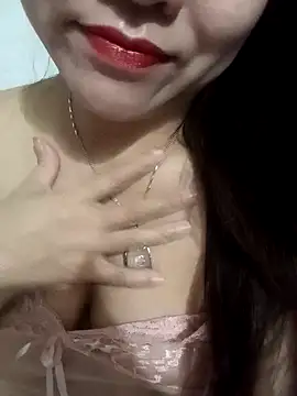 Snapshot of ZingCii chatting on 11-04-25, 05:12 ZingCii online show from 11-04-25, 05:12