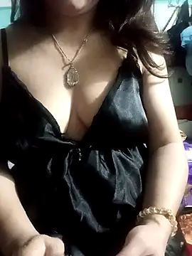 Snapshot of ZingCii chatting on 11-16-25, 04:01 ZingCii online show from 11-16-25, 04:01