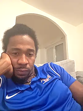 cracha online show from 10-24-25, 12:08