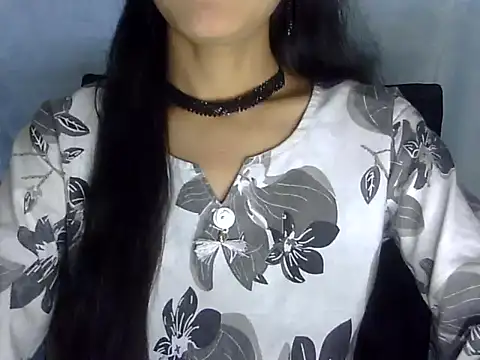 Snapshot of Shazi_1 chatting on 04-23-26, 12:40 Shazi 1 online show from 04-23-26, 12:40