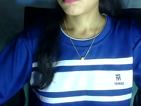 Snapshot of Shazi_1 chatting on 05-22-26, 03:50 Shazi 1 online show from 05-22-26, 03:50