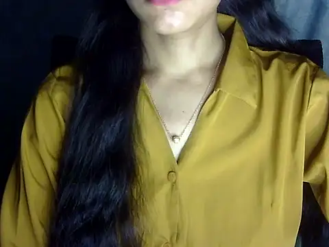 Snapshot of Shazi_1 chatting on 05-24-26, 03:44 Shazi 1 online show from 05-24-26, 03:44