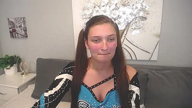 AlisaPeres online show from 10-11-25, 01:09