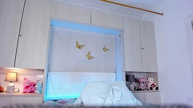 ChloeWiillow online show from 04-08-26, 11:43