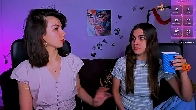 Snapshot of lina_fox12 chatting on 12-22-25, 01:30 lina fox12 online show from 12-22-25, 01:30