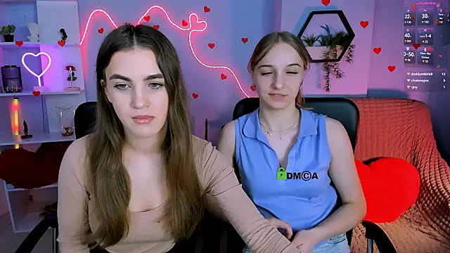 Snapshot of lina_fox12 chatting on 03-18-26, 01:14 lina fox12 online show from 03-18-26, 01:14