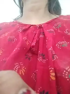 Snapshot of PEEHU-50 chatting on 06-24-26, 01:04 PEEHU-50 online show from 06-24-26, 01:04