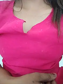 Snapshot of PEEHU-50 chatting on 06-25-26, 02:44 PEEHU-50 online show from 06-25-26, 02:44
