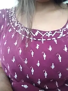 Snapshot of PEEHU-50 chatting on 06-29-26, 02:40 PEEHU-50 online show from 06-29-26, 02:40