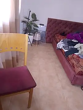 eroer20 online show from 09-29-25, 03:39