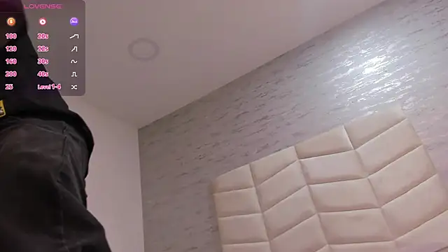 Snapshot of jax_black chatting on 11-21-25, 07:01 jax black online show from 11-21-25, 07:01