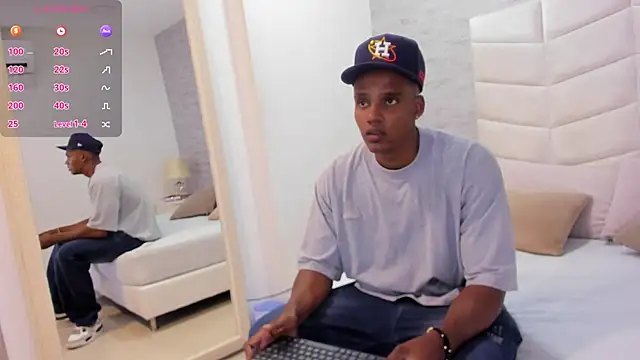 Snapshot of jax_black chatting on 11-25-25, 06:52 jax black online show from 11-25-25, 06:52