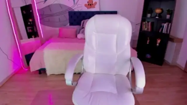 Goth Alice online show from 11-03-25, 07:26