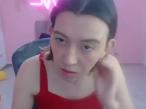 cristal hills 19 online show from 11-22-25, 03:33