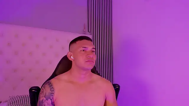 venedic bull online show from 02-18-26, 04:08