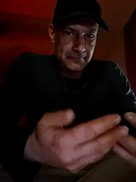 Snapshot of ChicoloXXX chatting on 05-20-26, 10:27 ChicoloXXX online show from 05-20-26, 10:27