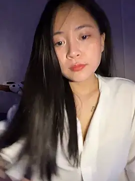 Snapshot of jun-xinh09 chatting on 01-12-26, 07:02 jun-xinh09 online show from 01-12-26, 07:02