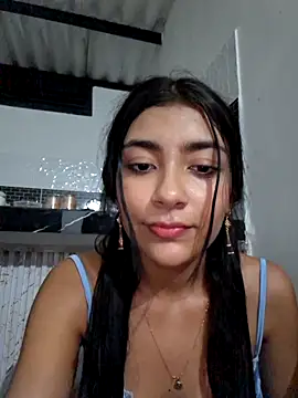 Snapshot of Sweed-virgin-pussy chatting on 06-15-26, 02:36 Sweed-virgin-pussy online show from 06-15-26, 02:36