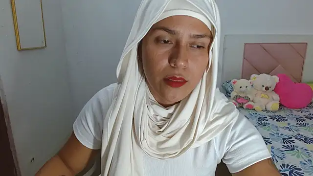 Nadia hasbun online show from 10-11-25, 12:43