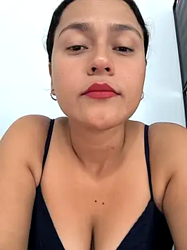 Nadia hasbun online show from 10-19-25, 08:09