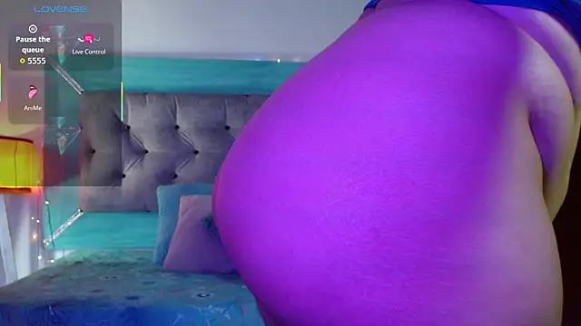 Snapshot of roxx_iie chatting on 10-19-25, 07:25 roxx iie online show from 10-19-25, 07:25