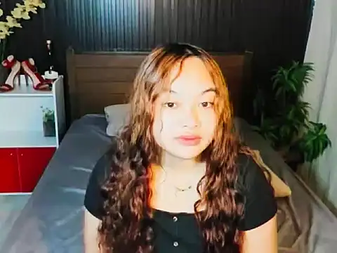 UrFavouriteCravings online show from 10-16-25, 12:33