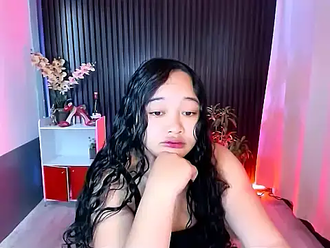 UrFavouriteCravings online show from 11-13-25, 12:31