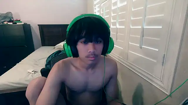 youngasianboy2007 online show from 10-11-25, 12:21