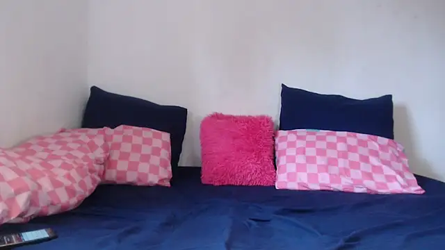 PIXIEBITCHXXX26 online show from 11-10-25, 02:05