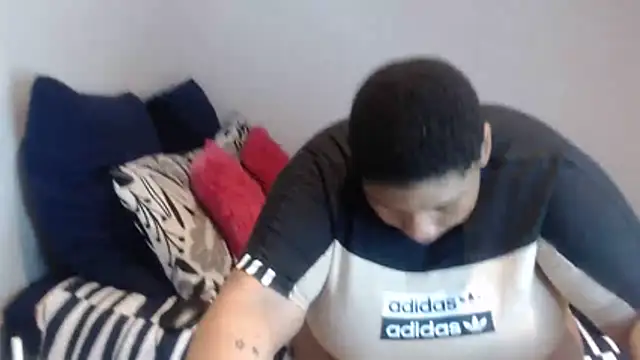 PIXIEBITCHXXX26 online show from 01-12-26, 07:19