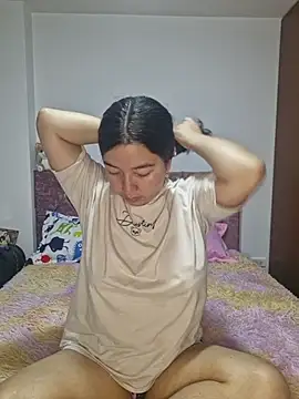 annyaparis online show from 11-30-25, 11:09