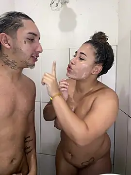 Snapshot of CasalMaldoso02 chatting on 03-20-26, 02:16 CasalMaldoso02 online show from 03-20-26, 02:16