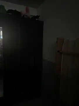 Snapshot of CasalMaldoso02 chatting on 03-21-26, 08:01 CasalMaldoso02 online show from 03-21-26, 08:01