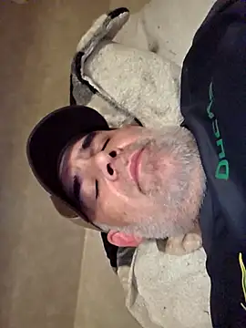 DeeBestEver online show from 10-16-25, 07:37