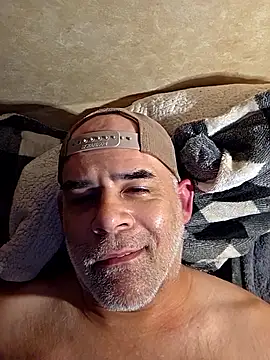 Snapshot of DeeBestEver chatting on 02-07-26, 05:05 DeeBestEver online show from 02-07-26, 05:05