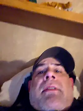 Snapshot of DeeBestEver chatting on 03-01-26, 02:46 DeeBestEver online show from 03-01-26, 02:46