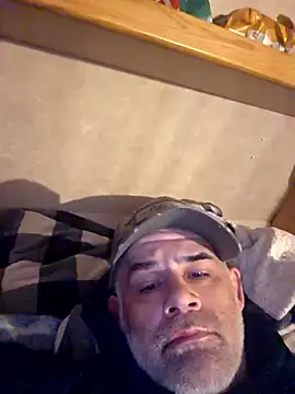 Snapshot of DeeBestEver chatting on 03-06-26, 02:02 DeeBestEver online show from 03-06-26, 02:02