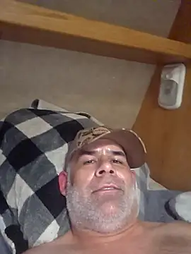 Snapshot of DeeBestEver chatting on 03-22-26, 08:56 DeeBestEver online show from 03-22-26, 08:56