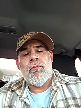 Snapshot of DeeBestEver chatting on 04-03-26, 02:04 DeeBestEver online show from 04-03-26, 02:04