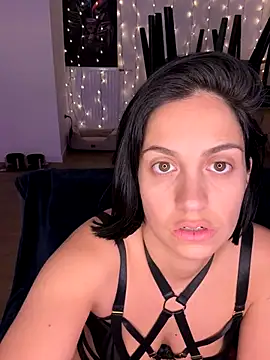 LaPetiteKim online show from 01-08-26, 09:06