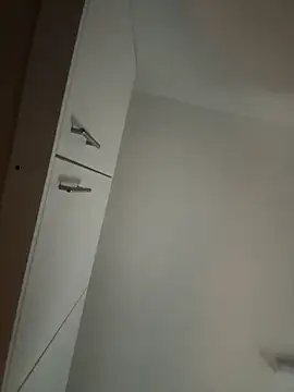 Snapshot of Victoria6989 chatting on 12-18-25, 10:54 Victoria6989 online show from 12-18-25, 10:54