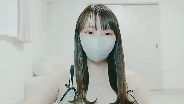 Snapshot of Risa_love chatting on 10-10-25, 09:52 Risa love online show from 10-10-25, 09:52