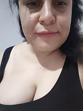 aydannn01 online show from 10-02-25, 09:11