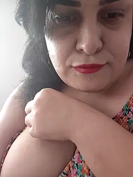 aydannn01 online show from 10-10-25, 12:15